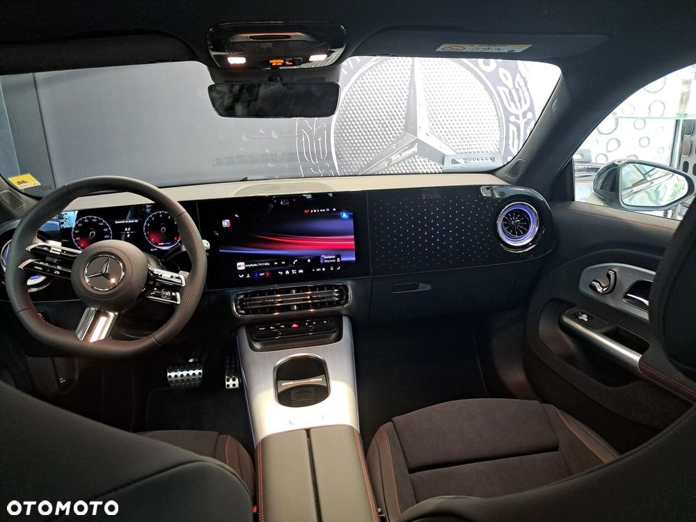 Mercedes-Benz CLA - 26