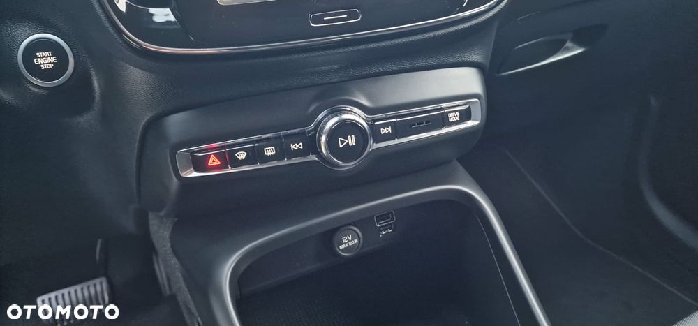 Volvo XC 40 B4 B DKG Ultimate Dark - 15