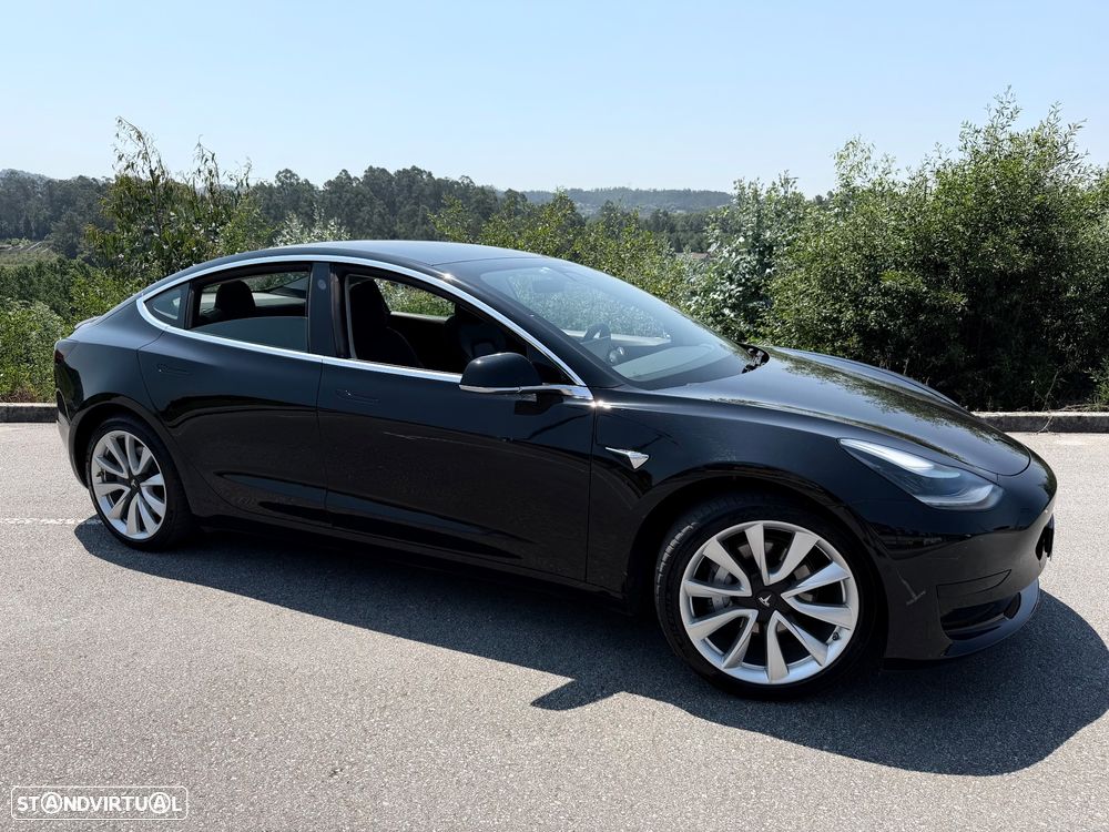 Tesla Model 3 Standard Range Plus RWD - 1