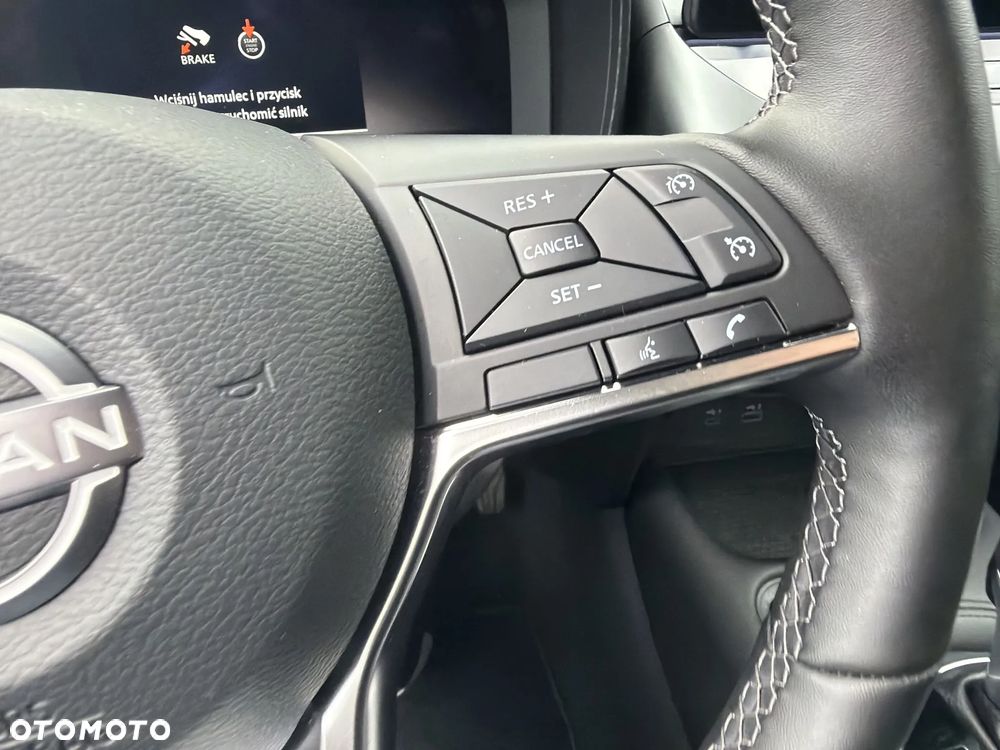 Nissan Juke 1.6 Hybrid N-Connecta AMT - 17