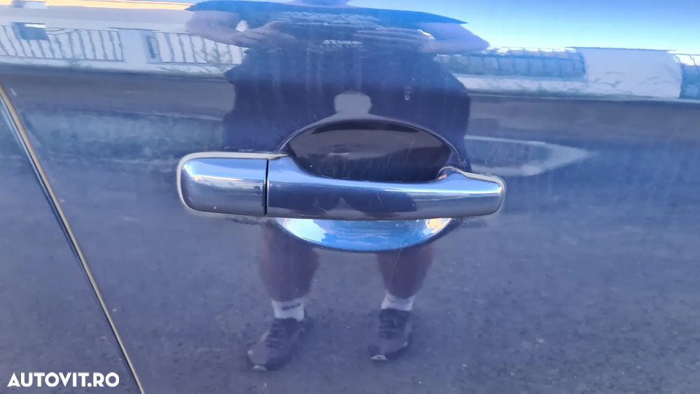 Volvo XC 60 D5AWD Ocean Race - 13