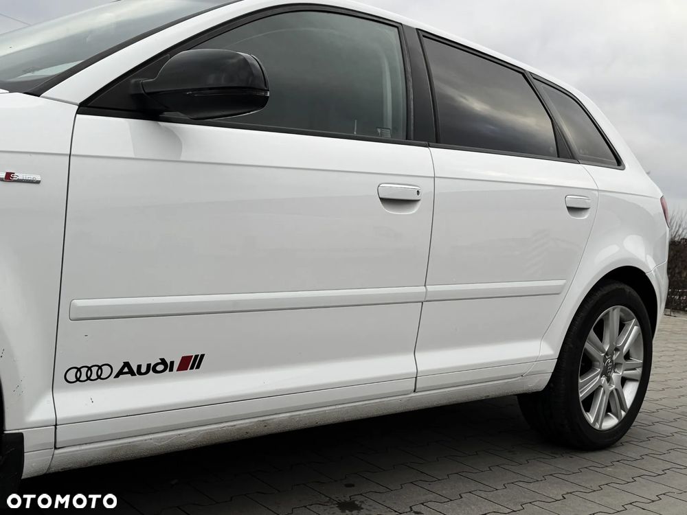 Audi A3 Sportback 1.6 TDI Attraction - 11