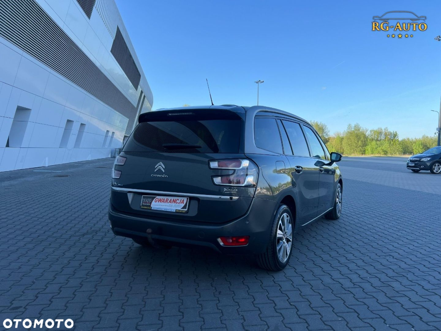 Citroën C4 Grand Picasso - 11