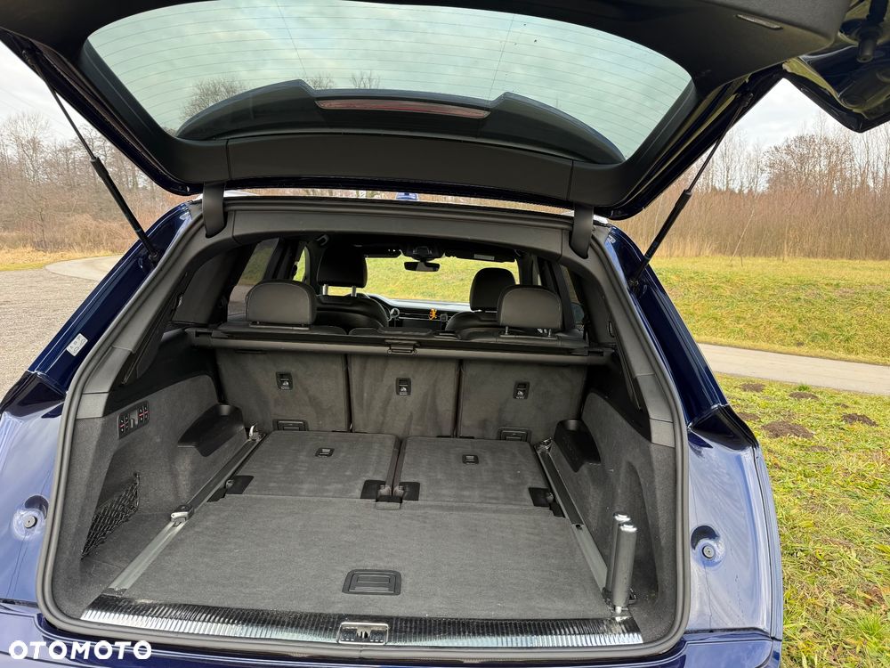 Audi Q7 - 6
