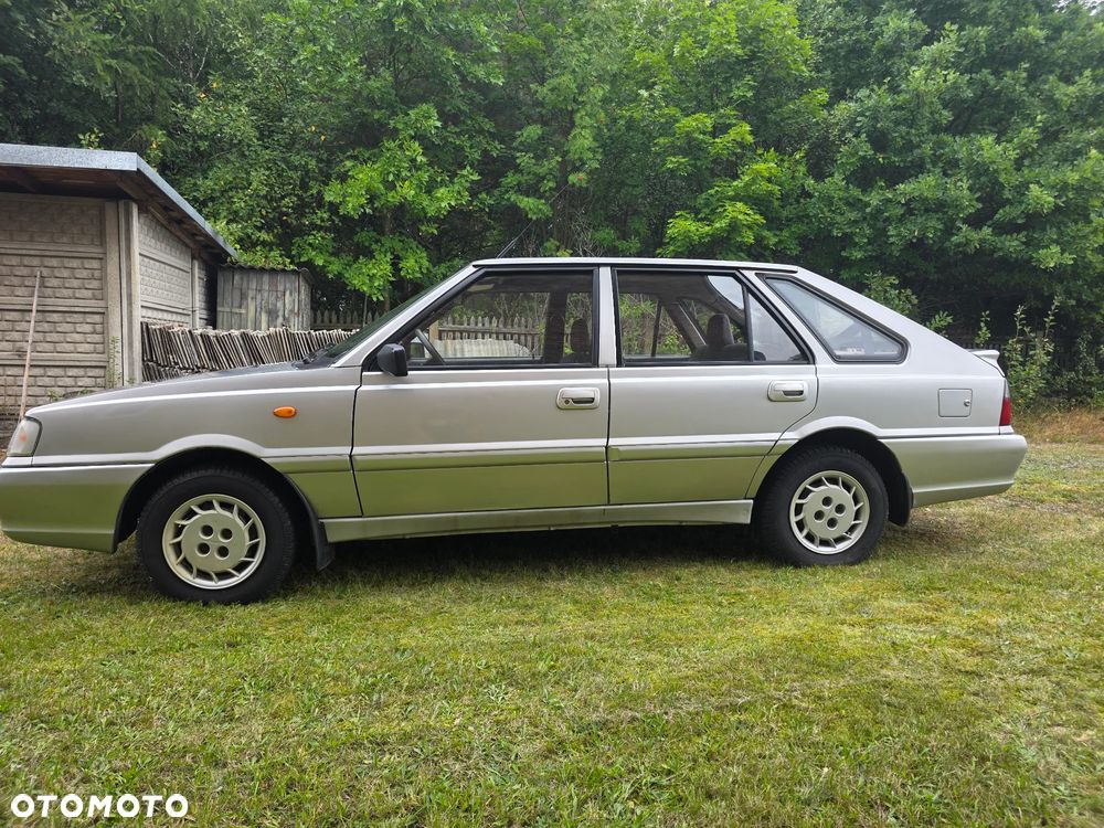 Polonez Caro - 3