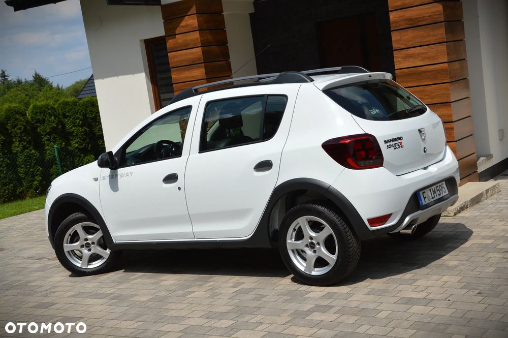 Dacia Sandero Stepway 0.9 TCe Laureate S&S Easy-R - 6