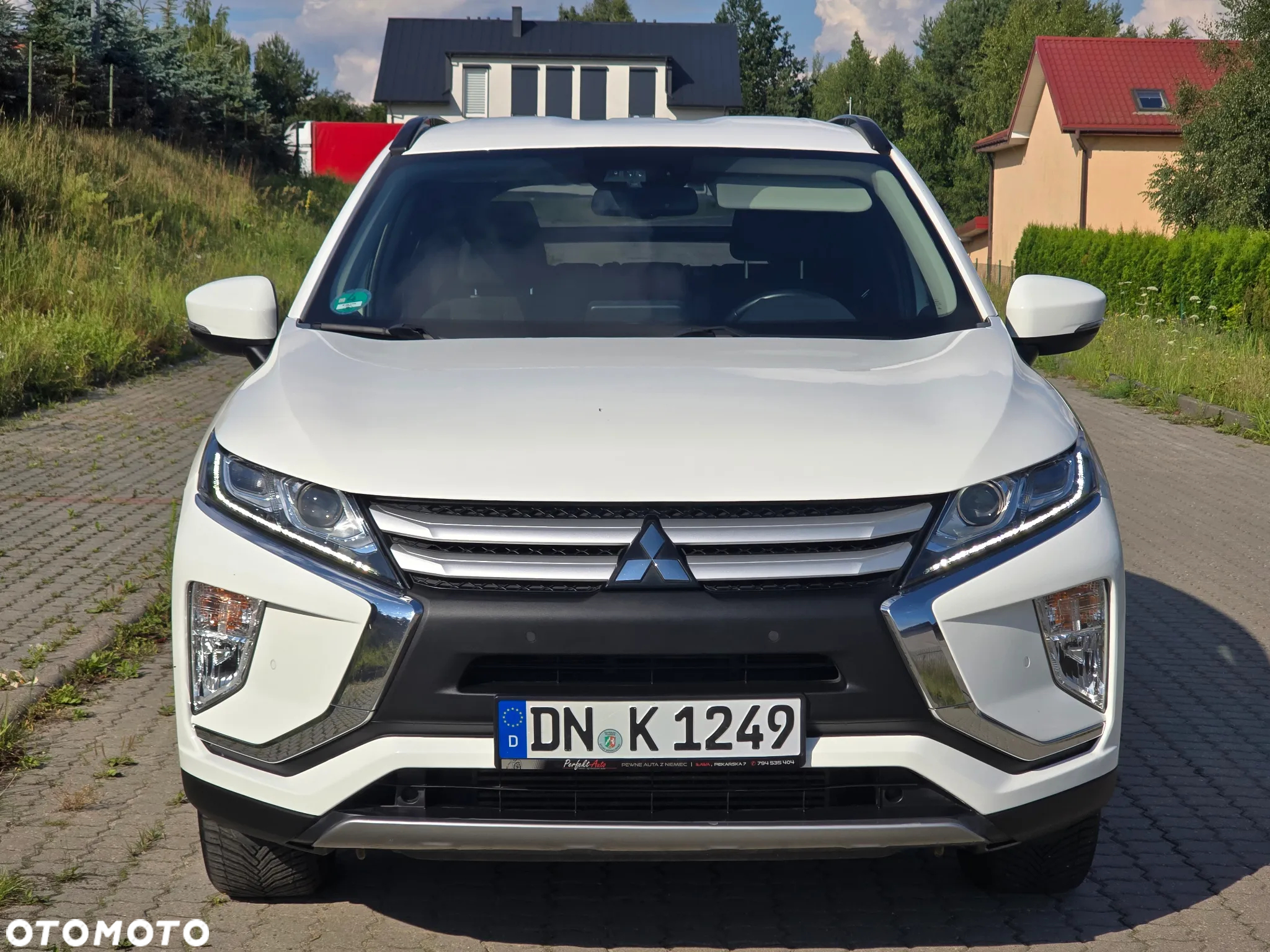 Mitsubishi Eclipse Cross 1.5 T-MIVEC 2WD CVT Diamant - 2