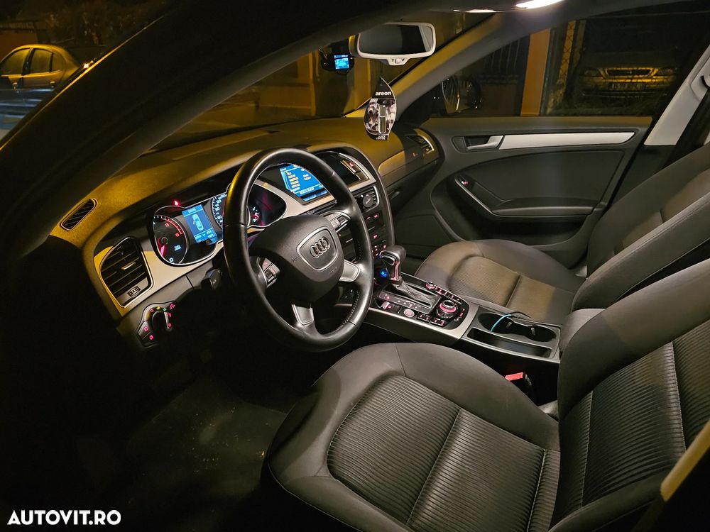 Audi A4 Limuzina - 2