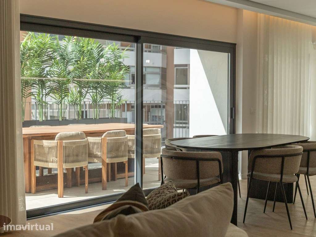 Apartamento T4, piscina comum na cobertura e terraço, Faro, Algarve - Grande imagem: 3/20