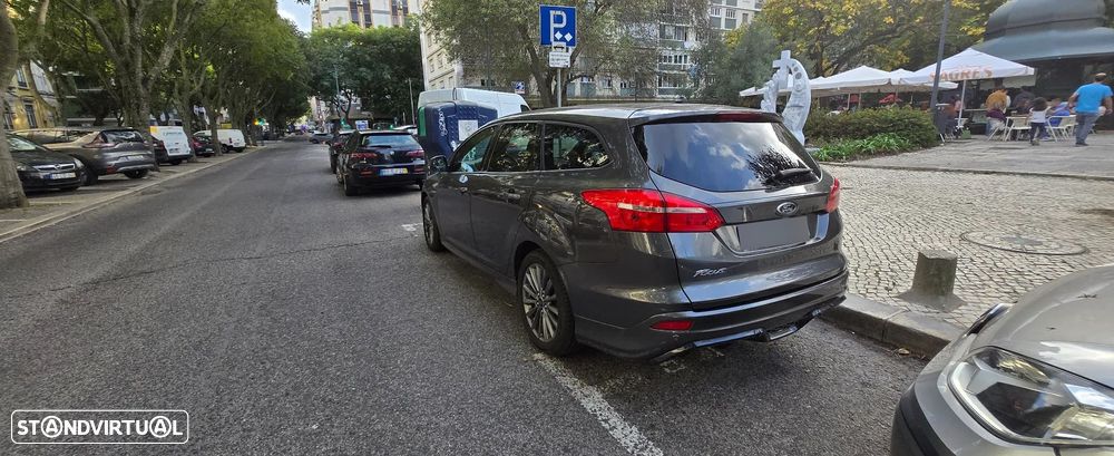 Ford Focus SW 1.5 TDCi ST-Line - 7