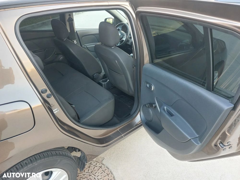 Dacia Sandero 0.9 TCe Laureate - 8