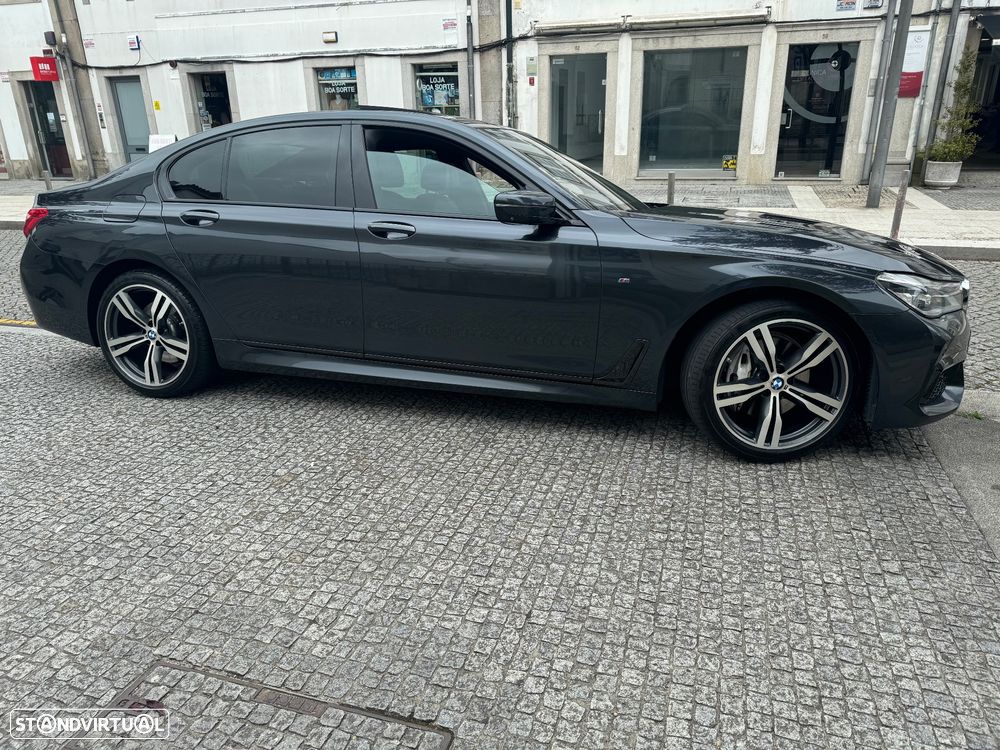 BMW 740 d xDrive Pack M - 2