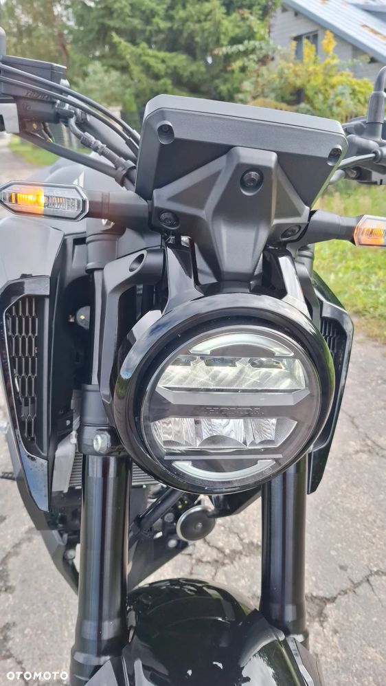 Honda CB - 2