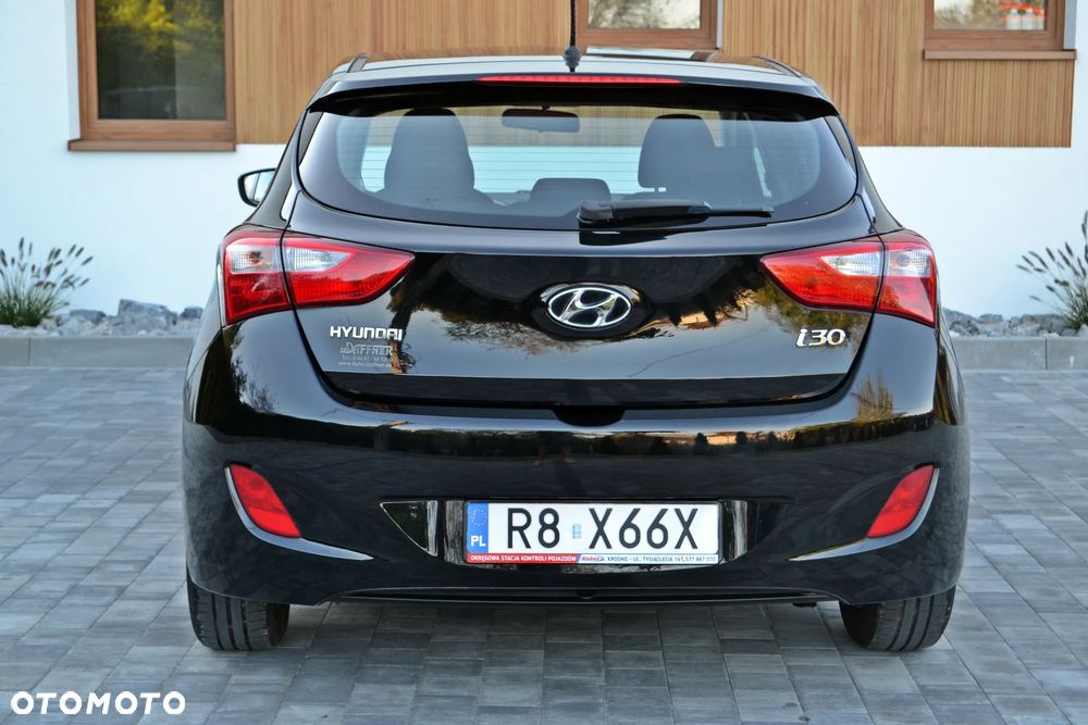 Hyundai i30 - 12