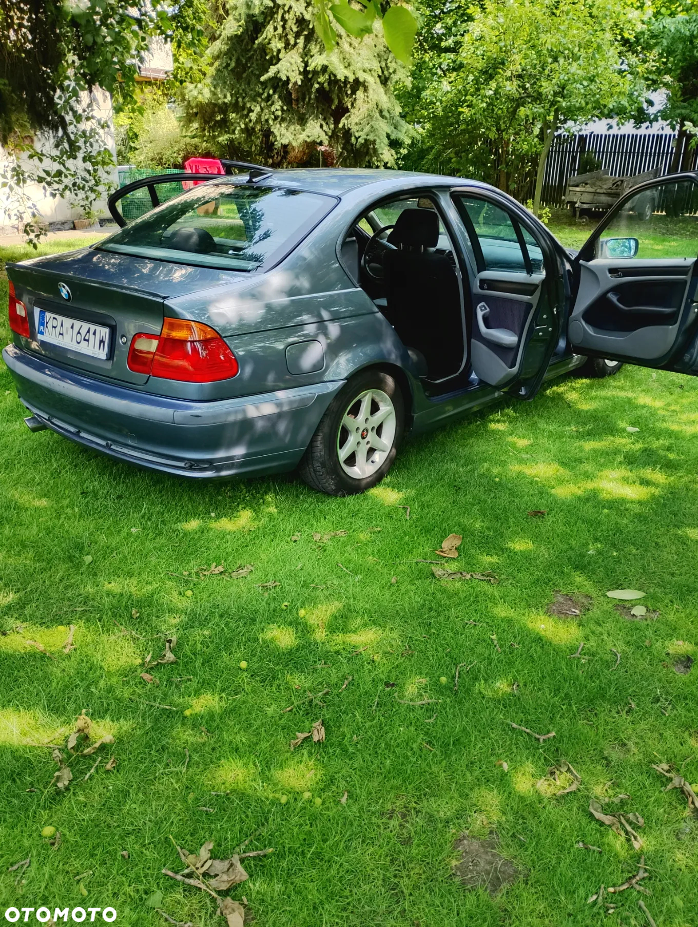 BMW Seria 3 318i - 3