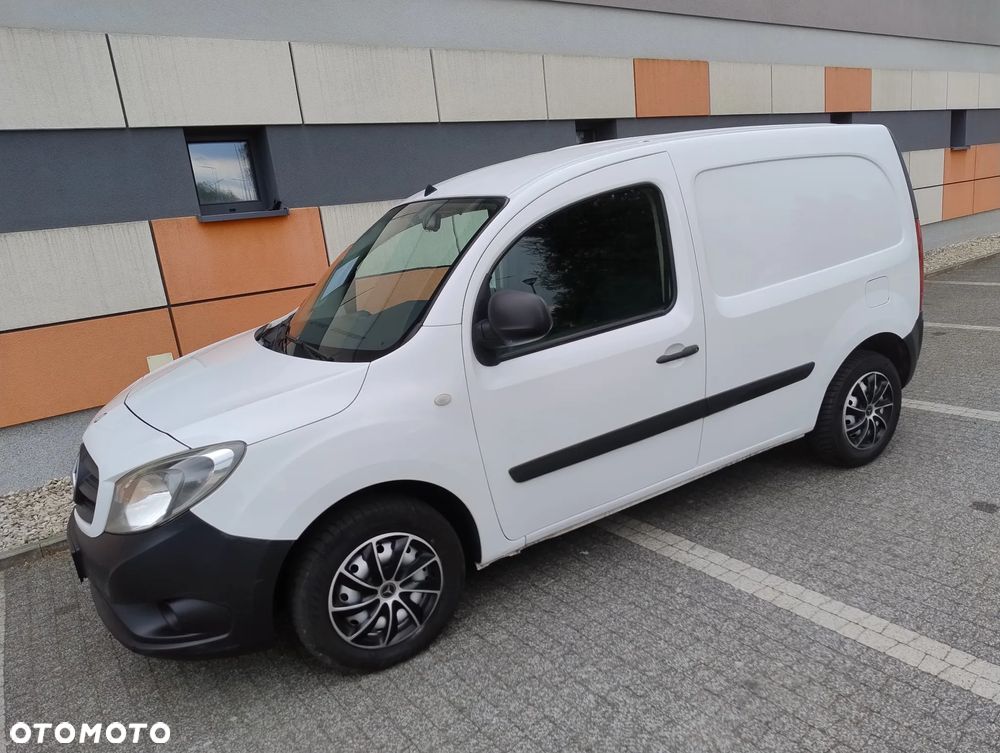 Mercedes-Benz CITAN 111 CDI (110KM) 6-BIEGÓW (L1H1) STAN IDEALNY KLIMA 100% BEZWYPADKOWY 100% SERWIS KM NIE MA RDZY ! ! ! - 2