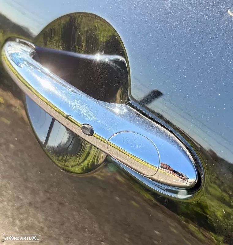 MINI Cabrio Cooper D Auto - 22