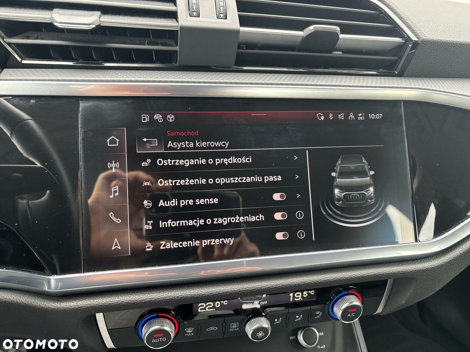 Audi Q3 - 30