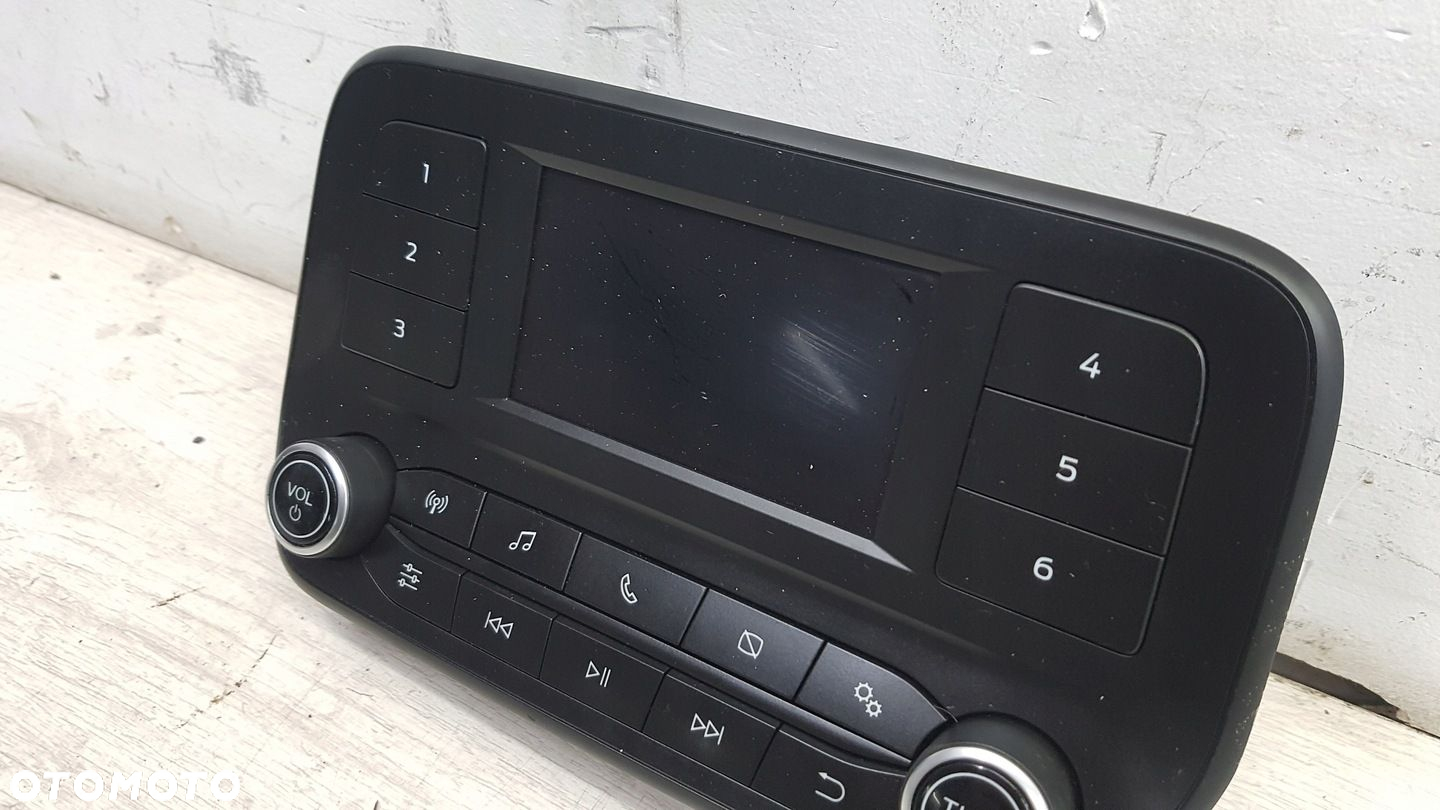 FORD FIESTA MK8 RADIO WYSWIETLACZ MULTIMEDIA - 4