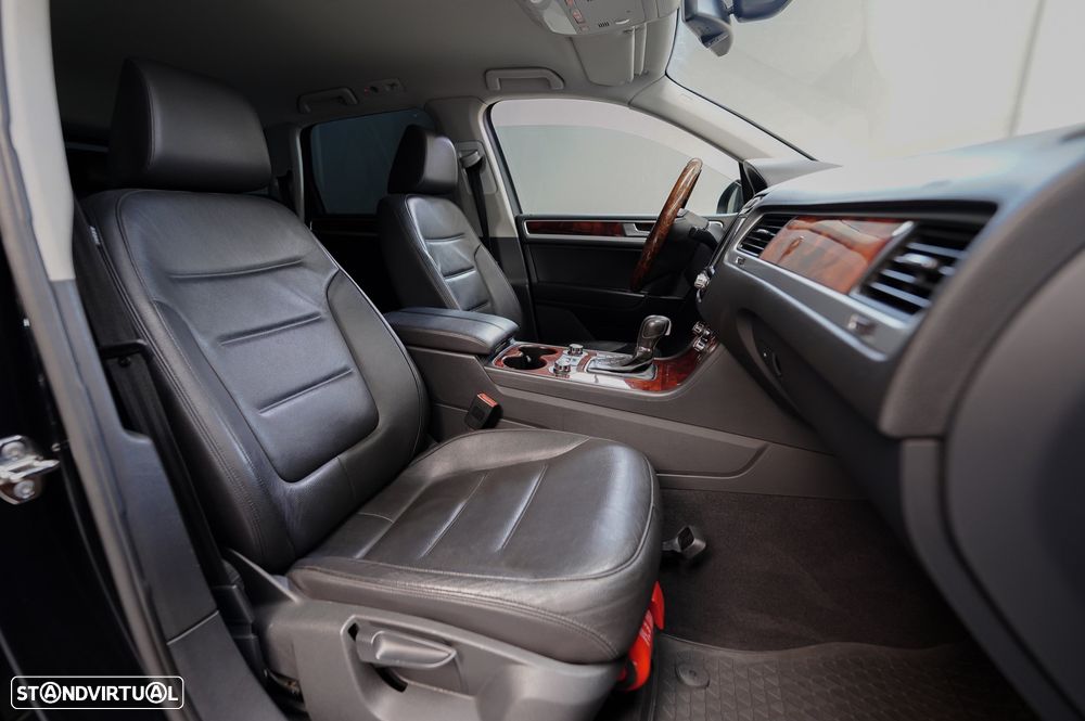 VW Touareg 3.0 TDI V6 TT Top Tiptronic - 4