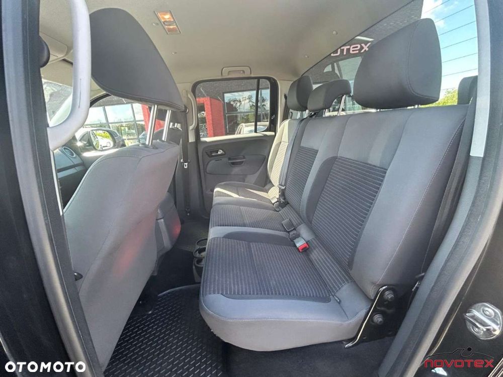 Volkswagen Amarok - 13