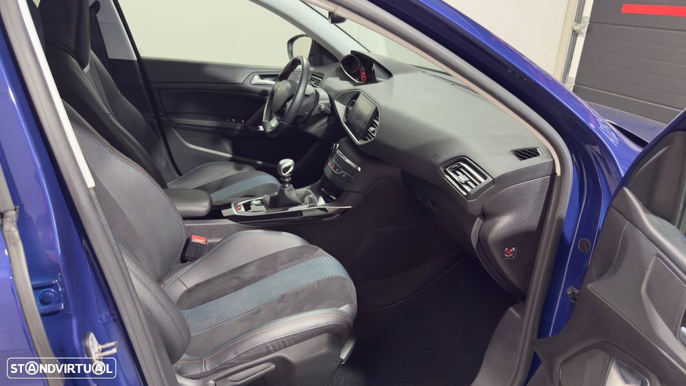 Peugeot 308 1.2 PureTech Allure Full LED - 15
