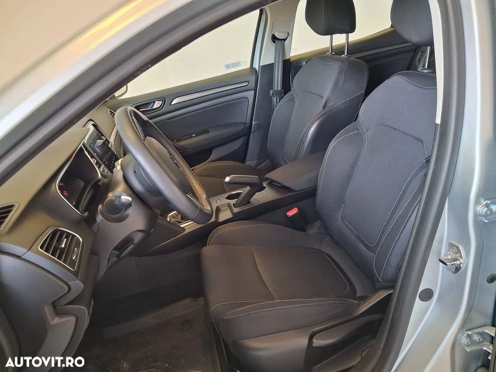 Renault Megane BLUE dCi 115 Techno - 23