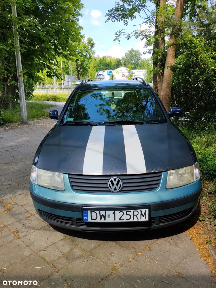 Volkswagen Passat 1.9 TDI Comfortline - 9