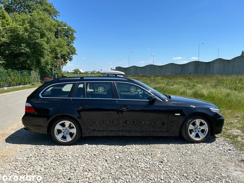 BMW Seria 5 525d - 5