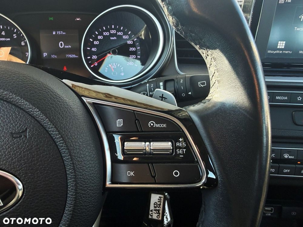 Kia Ceed 1.4 T-GDI M DCT - 17