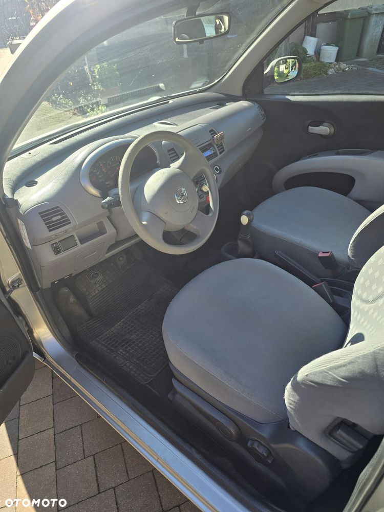 Nissan Micra 2003 photo 5
