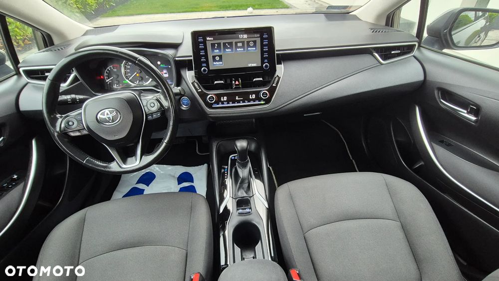 Toyota Corolla 1.8 Hybrid Comfort - 22