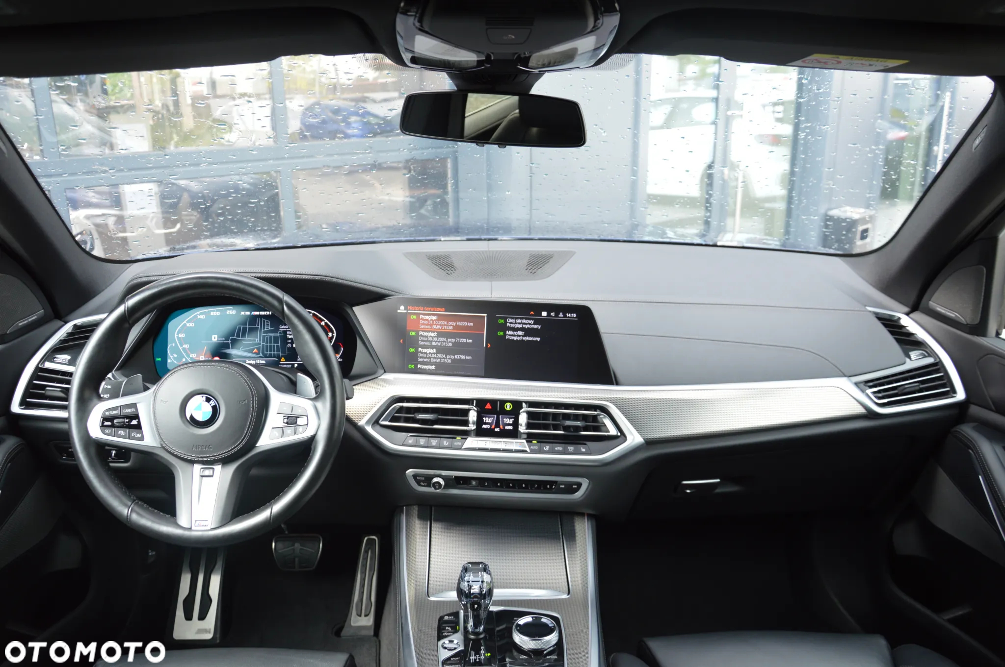BMW X5 M M50i - 11