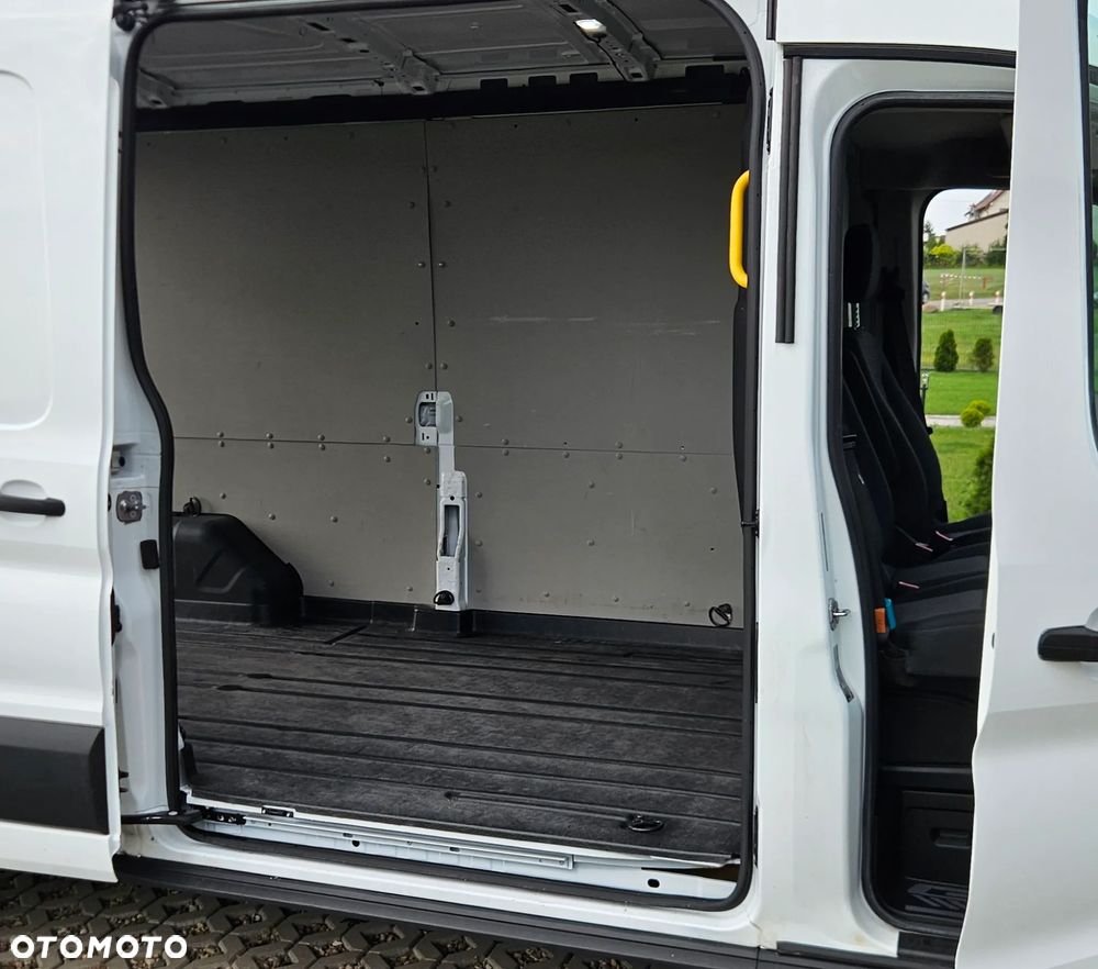 Ford Transit 2.0D 131KM L3H2 Klima Tempomat Kamera z Niemiec - 9