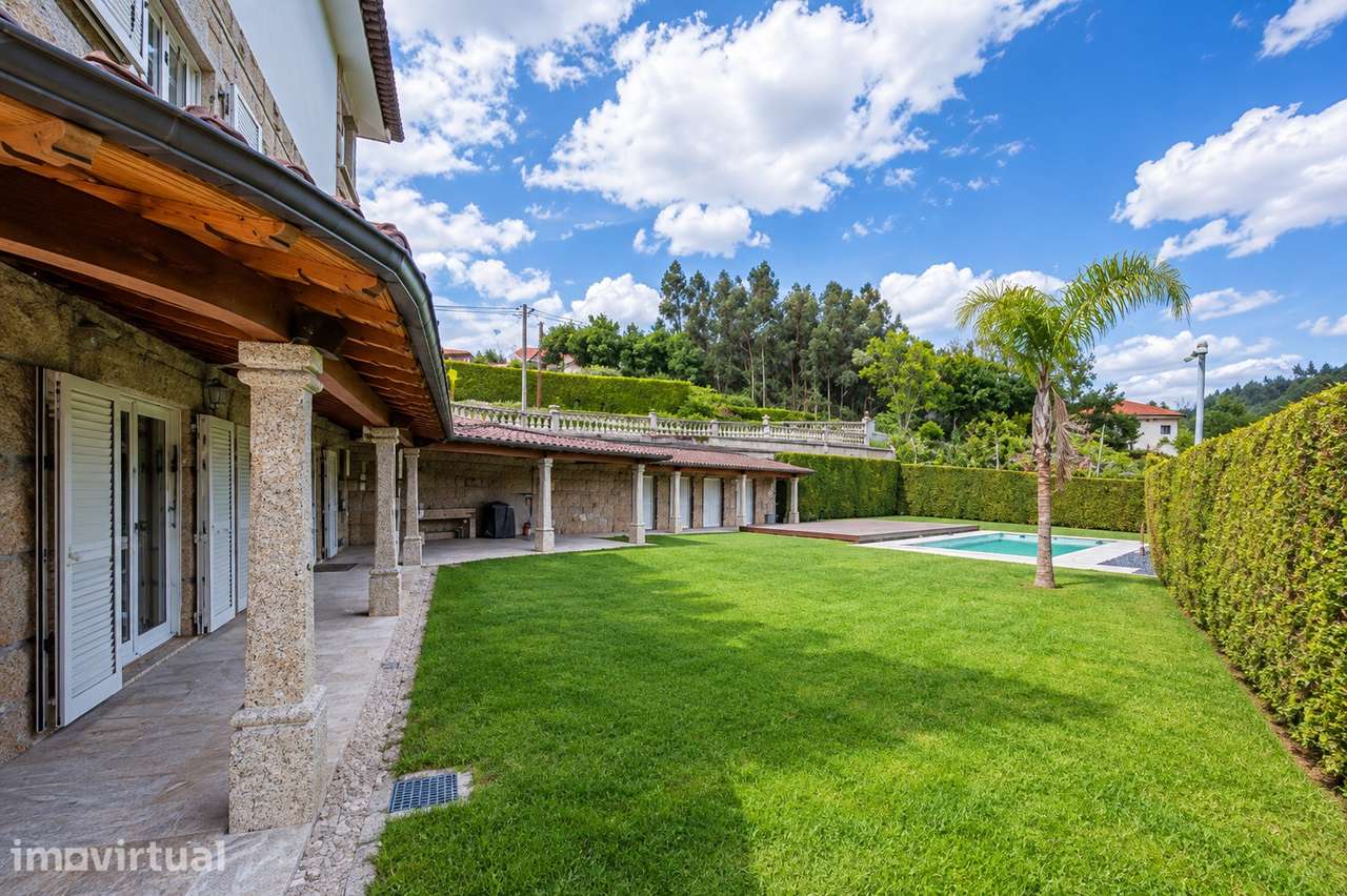 Moradia, 250 m², São Martinho (Silvares) - Grande imagem: 3/11