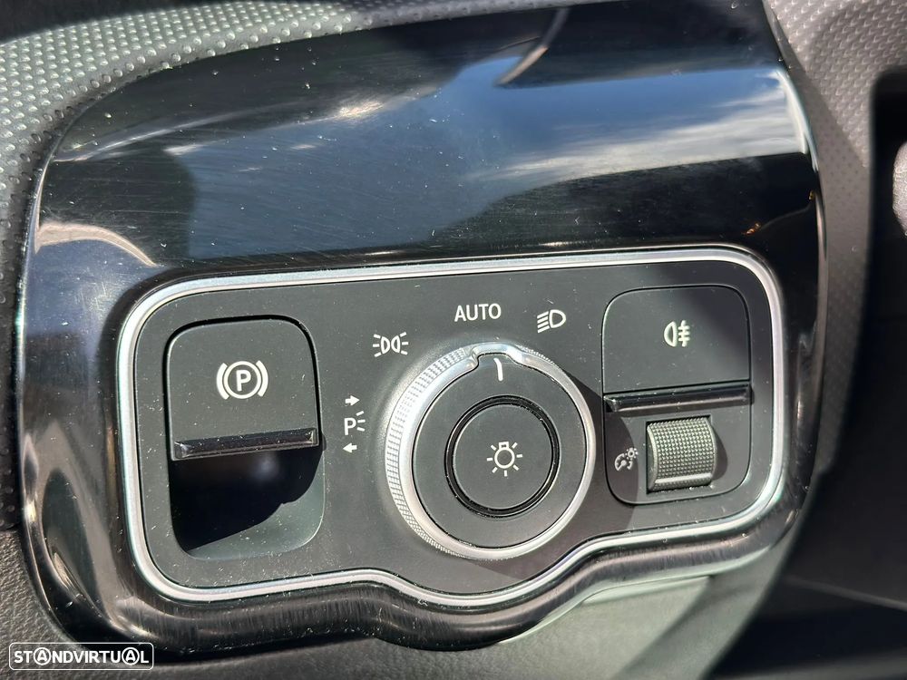 Mercedes-Benz A 180 d AMG Line Aut. - 26