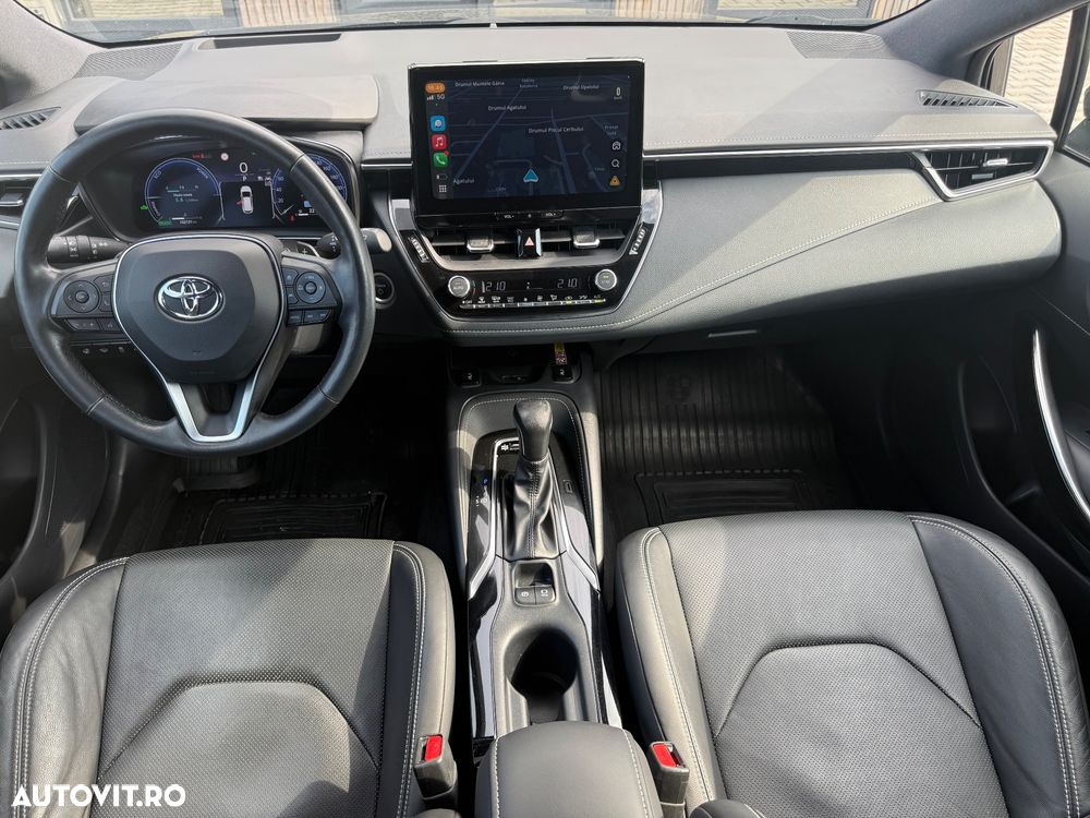Toyota Corolla 2.0 HSD Exclusive Plus - 3