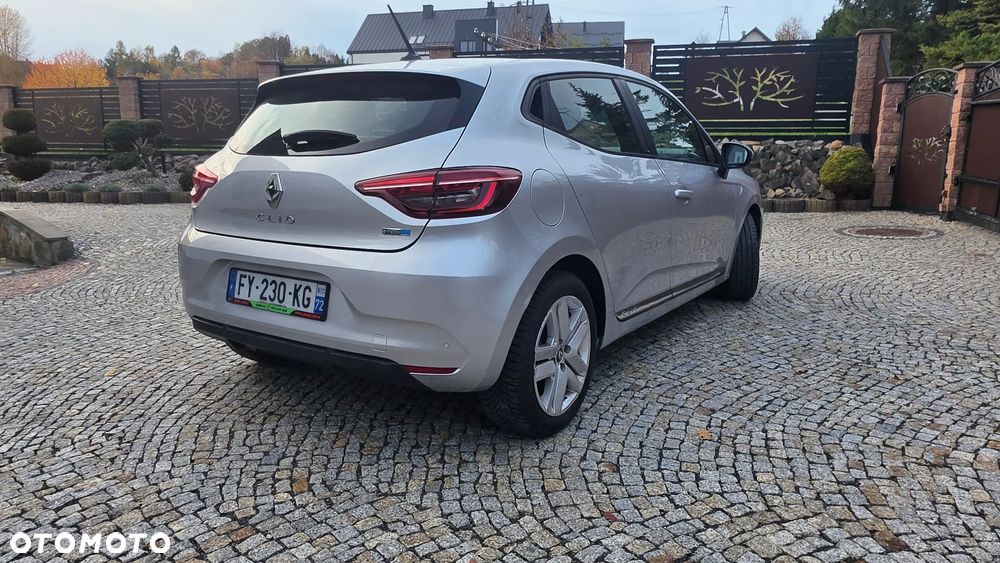 Renault Clio - 5