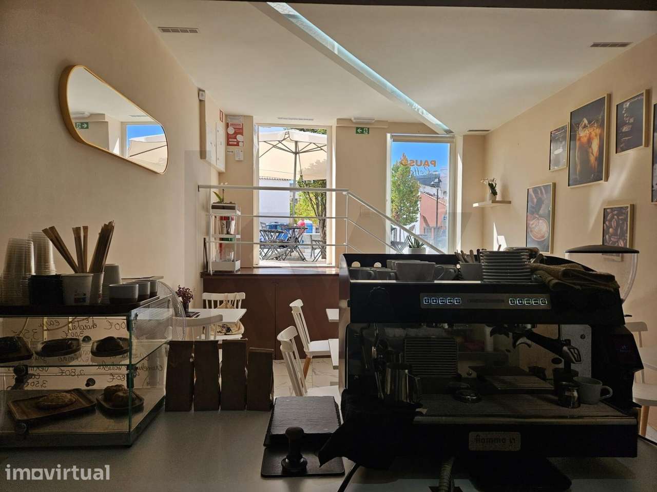 Trespasse de Negócio de Cafetaria no Terreiro da Erva - Grande imagem: 4/23