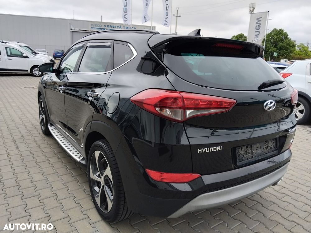 Hyundai Tucson 2.0 CRDI 4WD 8AT Luxury - 5