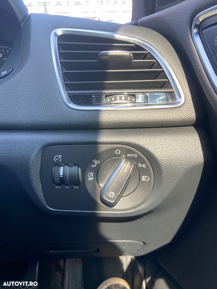 Audi Q3 2.0 TDI Quattro S tronic sport - 3