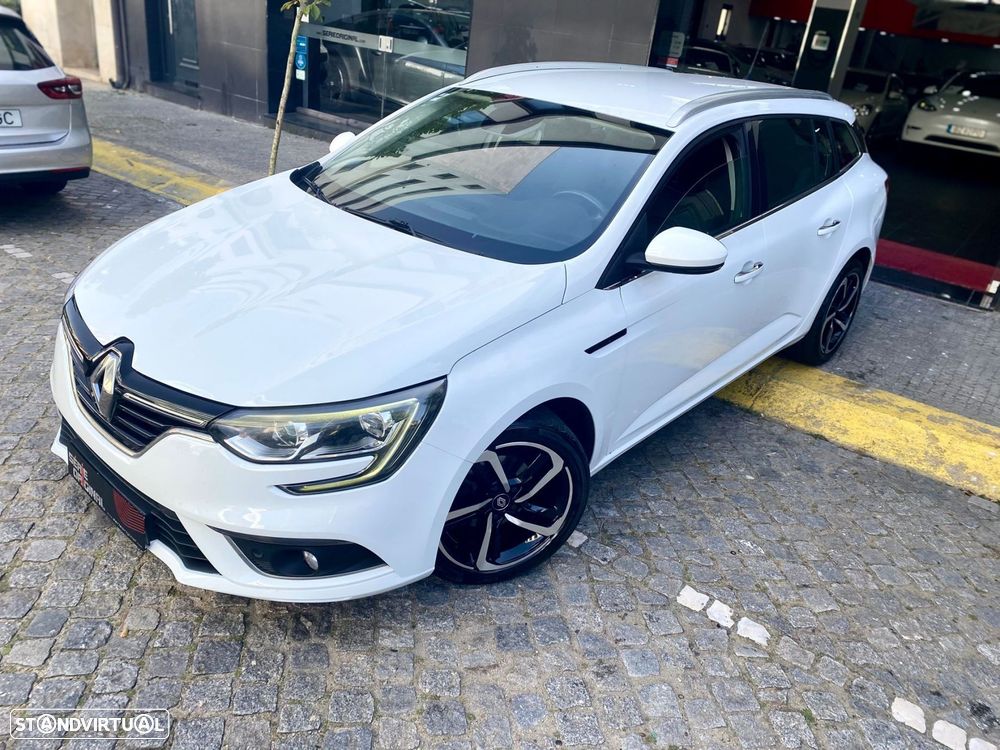 Renault Mégane Sport Tourer 1.5 dCi Comfort SS - 2