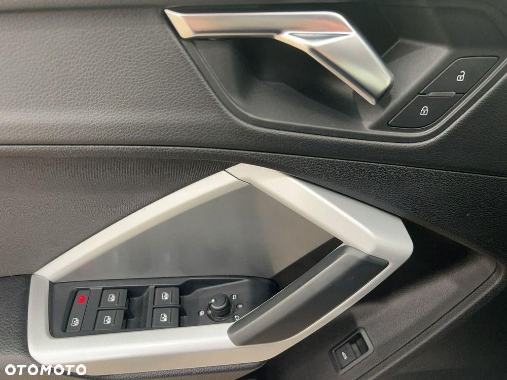 Audi Q3 35 TFSI mHEV S tronic - 13