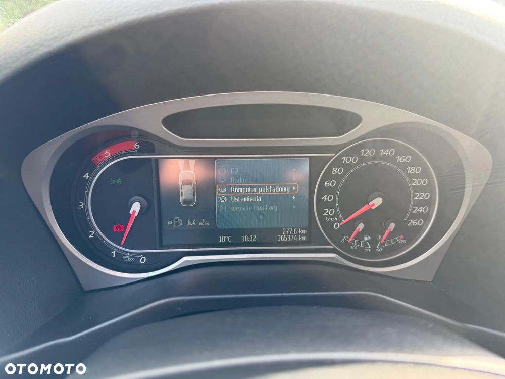 Ford Mondeo 2.0 TDCi Titanium - 16