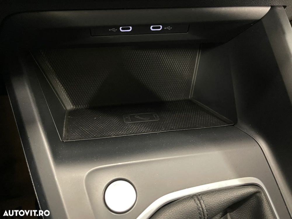 Volkswagen Golf 1.0 TSI Life - 23