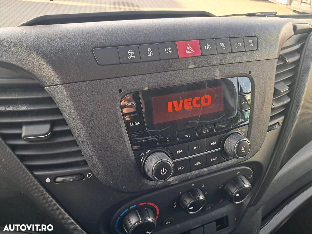 Iveco daily 35s16 3.0d 160cp platforma transport auto - 23