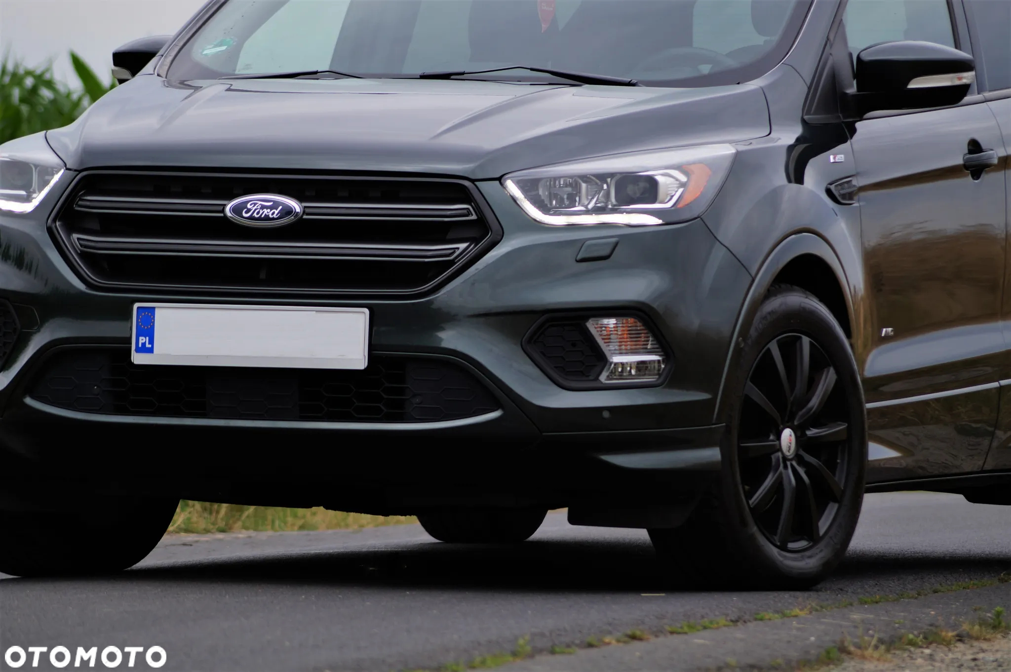 Ford Kuga - 16