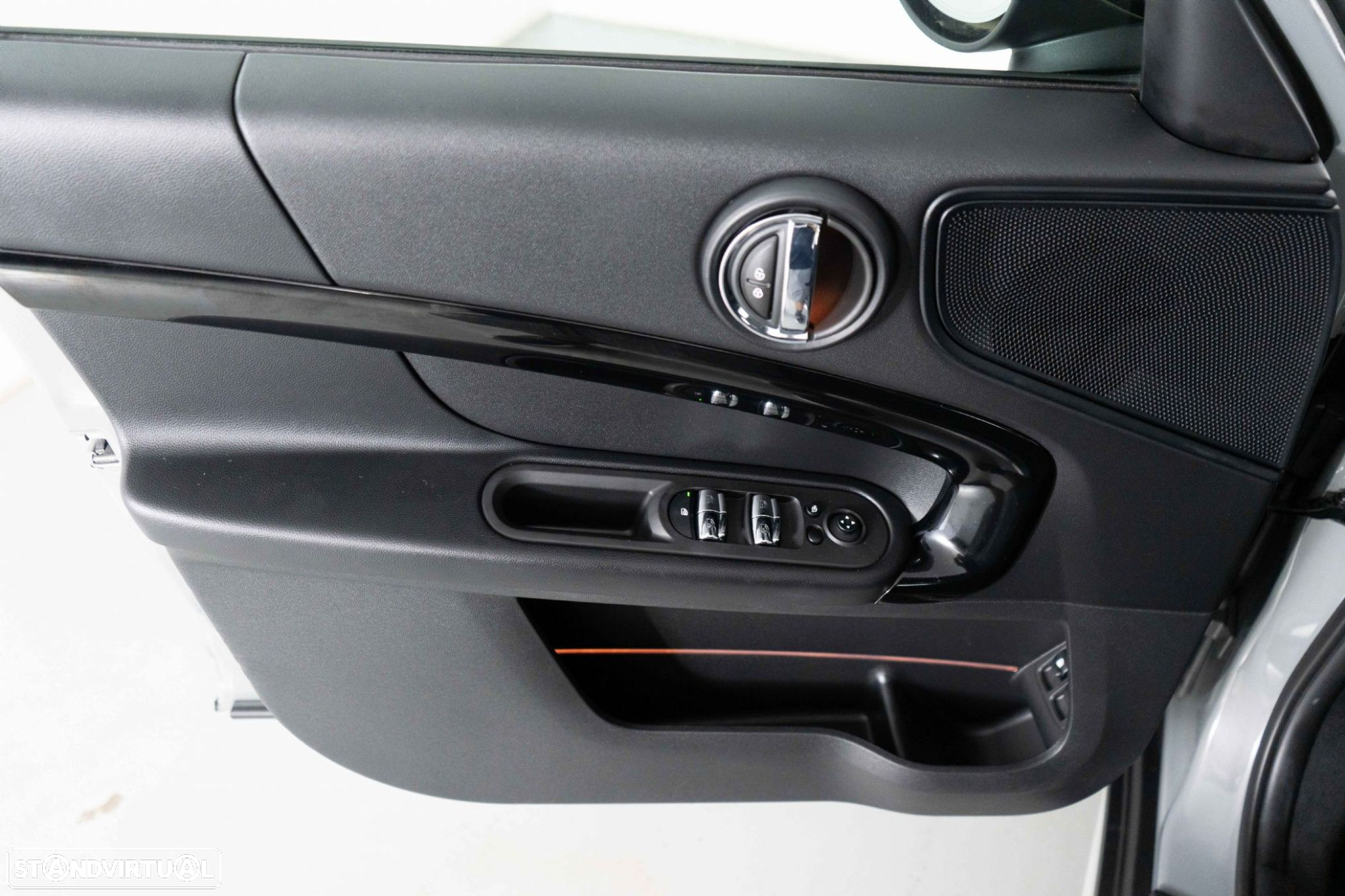 MINI Countryman Cooper SE ALL4 Auto - 19