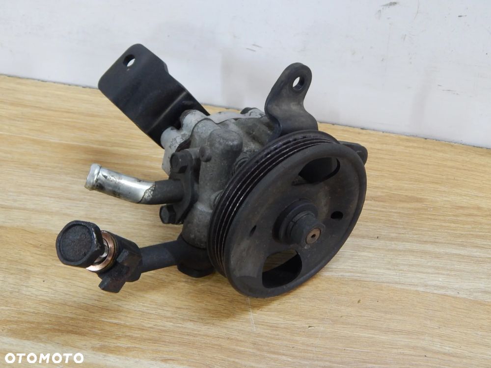 Pompa wspomagania 2.5 Nissan Cabstar Navara D40 Pathfinder Renault Maxity 06-18 Łuków części