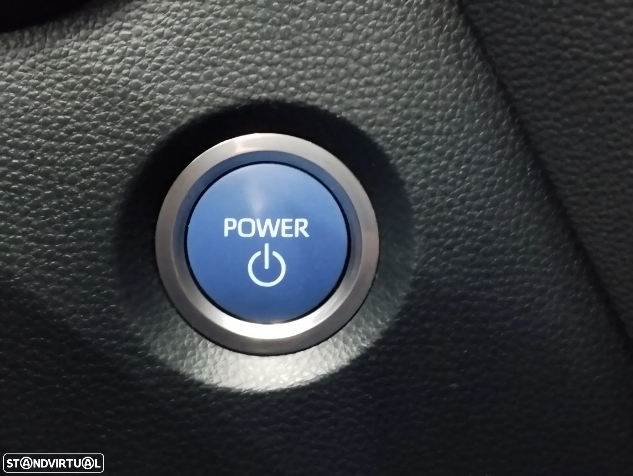 Toyota Corolla 1.8 Hybrid Comfort - 21